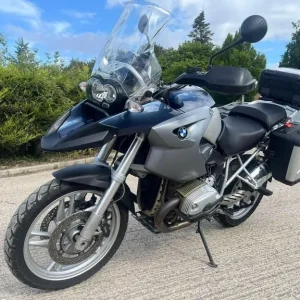 2005 BMW R1200 GS 36k miles with panniers and top box - Image 2