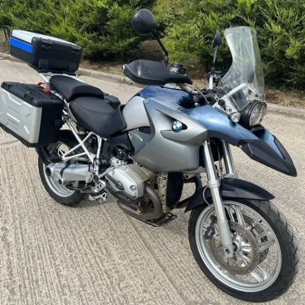2005 BMW R1200 GS 36k miles with panniers and top box