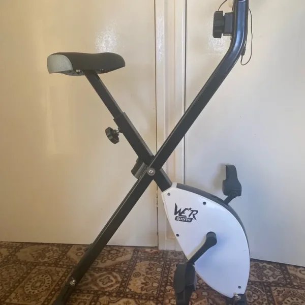 Foldaway exercise bike
