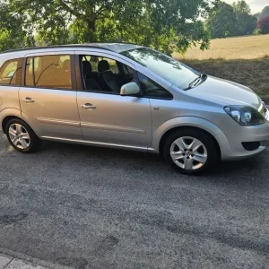 Vauxhall Zafira 1.6 7-seater ULEZ compliant - Image 3