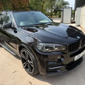 2017 BMW X5 3.0L M50D 4WD SUV - Image 4