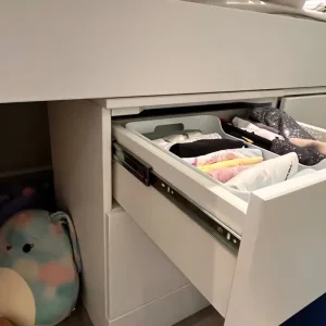 Single beds with drawer units and bookcase - Image 3