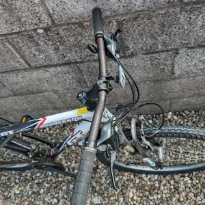 GT Aggressor mountain bike - Image 4