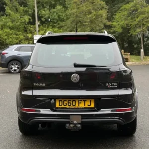 Volkswagen Tiguan Estate 2011 DSG Diesel 4Motion - Image 6