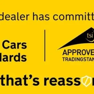 2013 MINI Hatch 1.6 Petrol Manual 3-Door with Alloy Wheels and Bluetooth - Image 2