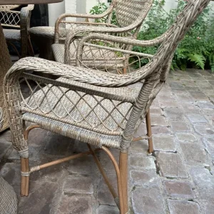 Garden table and chairs - Image 3