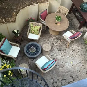 Garden table and chairs - Image 7