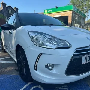 2013 Citroen DS3 1.6 e-HDi Airdream DStyle Plus 3-door Hatchback - Image 2