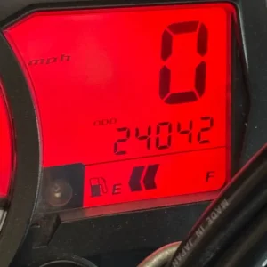 GSX650F - One-of-a-kind, showroom-ready - Image 8