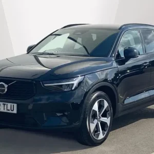 2022 Volvo XC40 2.0 B4P Plus Dark 5dr AWD Auto Estate - Image 6