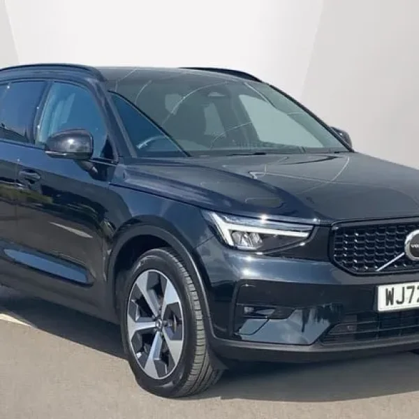 2022 Volvo XC40 2.0 B4P Plus Dark 5dr AWD Auto Estate