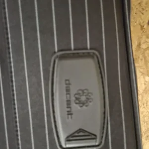 Large soft-sided suitcase with pinstripe pattern - Image 7