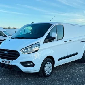 2022 Ford Transit Custom 2.0 EcoBlue Trend Panel Van - Image 3