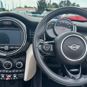 2019 MINI Convertible 1.5 Cooper Exclusive II 2dr Convertible Petrol Manual - Image 5