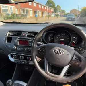 Kia Rio 1.2 2014 Manual Hatchback - Image 2