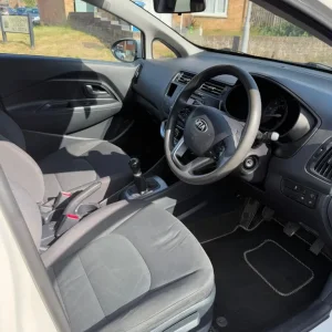 Kia Rio 1.2 2014 Manual Hatchback - Image 5
