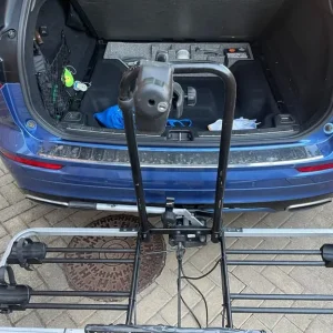 Thule towbar bike rack - Image 2