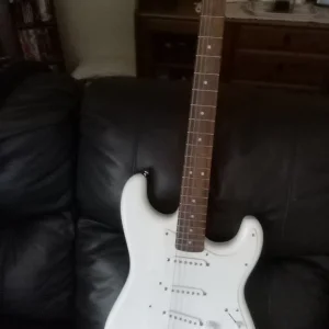 Fender Squire Bullet Strat