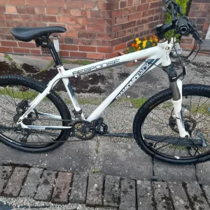 HYDRAULIC DISC BRAKES DIAMONDBACK MOUNTAIN BIKE - Image 2