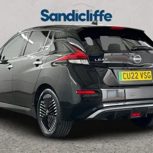 2022 Nissan Leaf Tekna Hatchback Electric - Image 6
