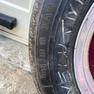 Ferrari wheel and tyre - Image 2