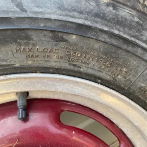 Ferrari wheel and tyre - Image 4