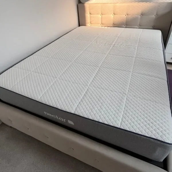 Nectar hybrid king size mattress