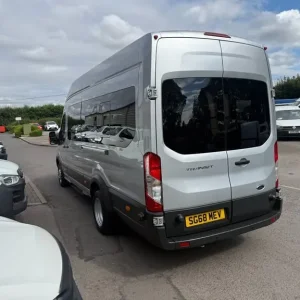 2018 Ford Transit 460 Trend Minibus 17 Seater LWB AC Diesel Manual - Image 6