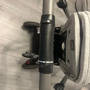 Mammas and Pappas Flip x3 pram bundle - Image 2