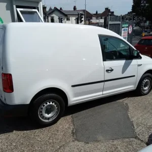 2019 Volkswagen Caddy 2.0 Tdi Bluemotion Tech 102Ps Startline Van - Image 8