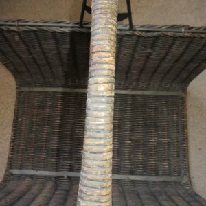 Vintage large woven wicker log basket with metal handle - Image 4