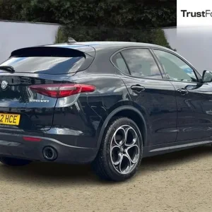 2022 Alfa Romeo Stelvio SPRINT - Image 4