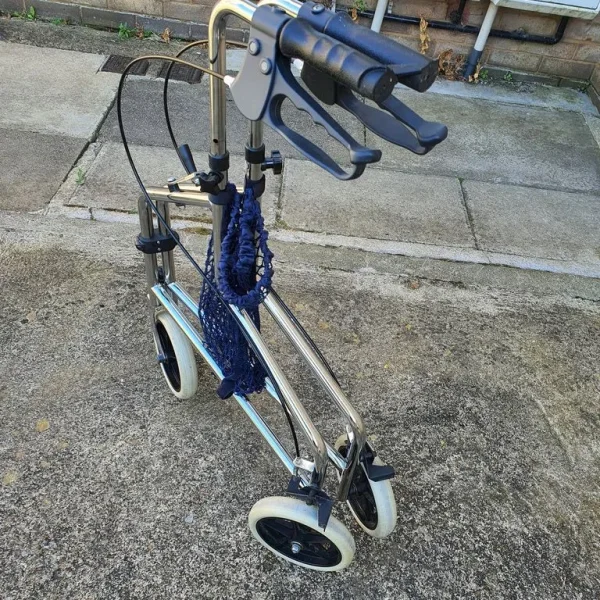 Three wheeled Walker