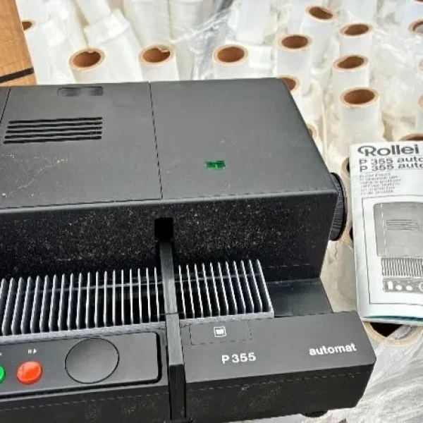 Rollei P355 Autofocus 35mm Slide Projector