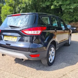 Ford Kuga ZETEC TDCI 2015 - Image 4