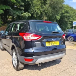Ford Kuga ZETEC TDCI 2015 - Image 7