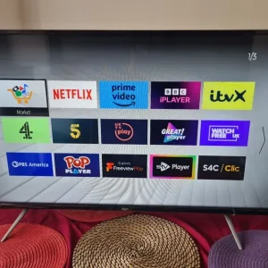 43 inch Polaronoid smart TV with WiFi and Freeview HD - Image 2