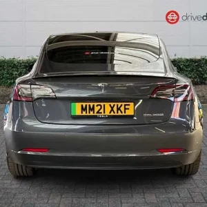 2021 Tesla Model 3 Dual Motor Performance 4-door Electric - Image 4