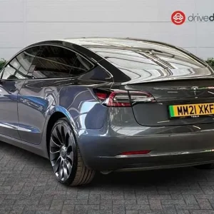 2021 Tesla Model 3 Dual Motor Performance 4-door Electric - Image 5