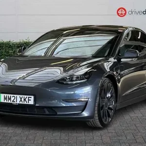 2021 Tesla Model 3 Dual Motor Performance 4-door Electric - Image 7