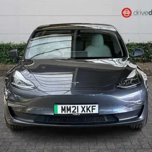 2021 Tesla Model 3 Dual Motor Performance 4-door Electric - Image 8