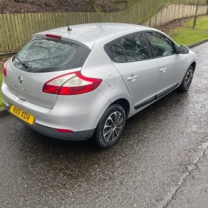 2011 Renault Megane 1.6 16V 110 Expression 5-door hatchback - Image 6