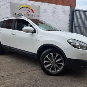 2013 Nissan Qashqai 1.6 Tekna CVT 2WD Petrol Hatchback - Image 5
