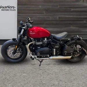 2023 TRIUMPH BONNEVILLE BOBBER - Image 2