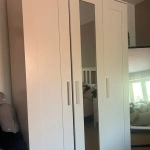3 door white wardrobe with mirror