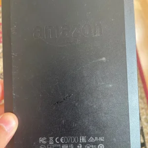 Kindle e-book reader - Image 2