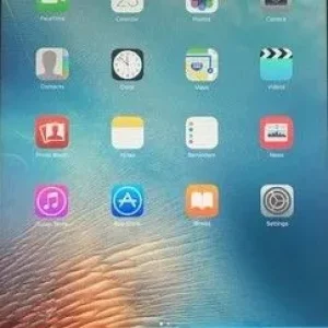 Apple iPad 3rd Gen. 32GB - Image 3