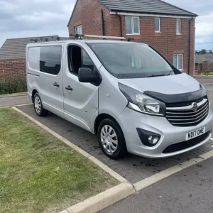 2017 Vauxhall Vivaro Sport Panel Van - Image 2
