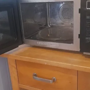 Kenwood 3-in-1 microwave oven grill - Image 4