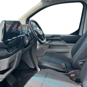 2024 Ford E-Transit 320 Sport Auto L1 SWB RWD 160kW 65kWh Low Roof - Image 4